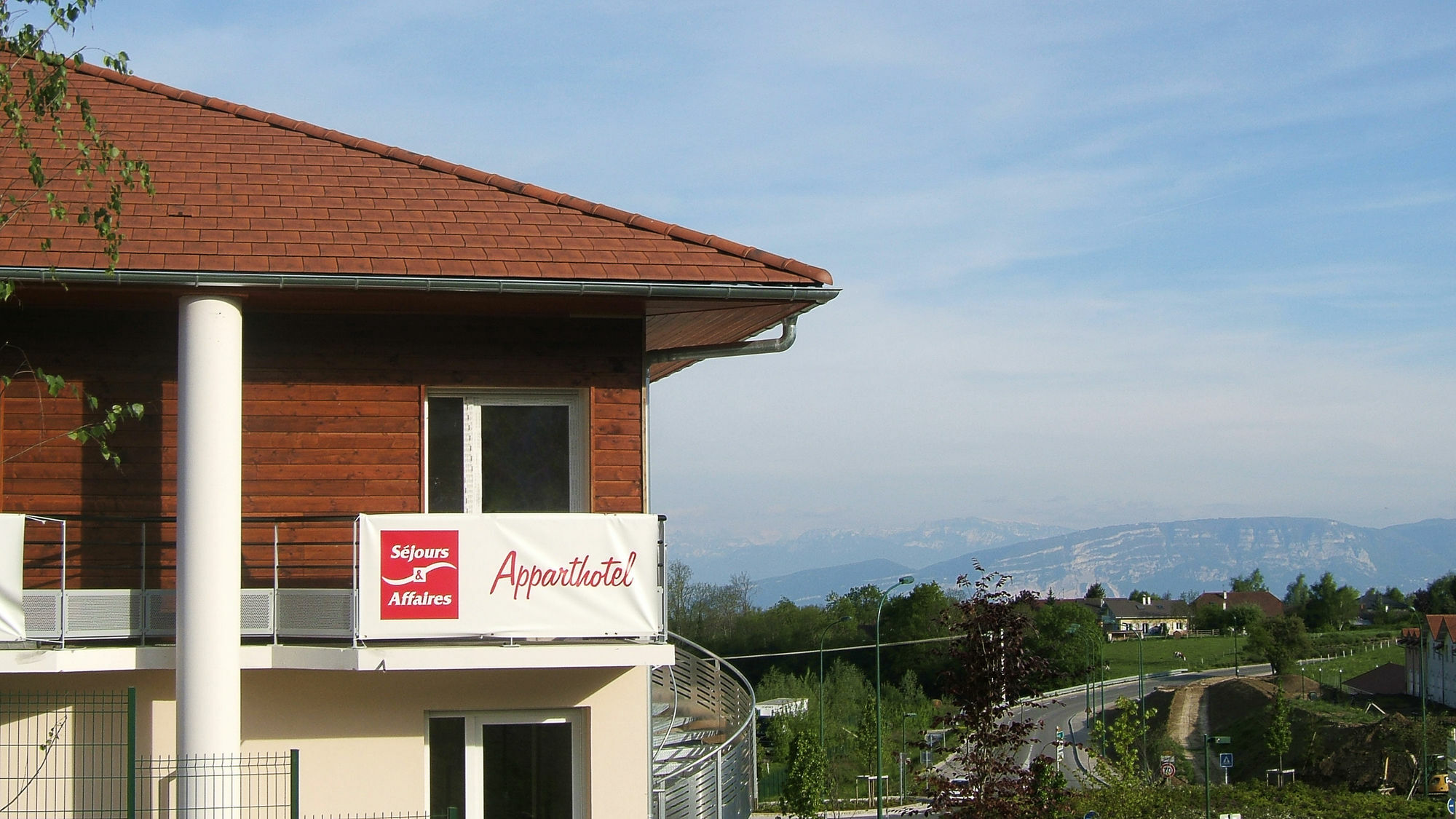 Sejours & Affaires Geneve Gex Les Rives Du Leman Lejlighedshotel Eksteriør billede